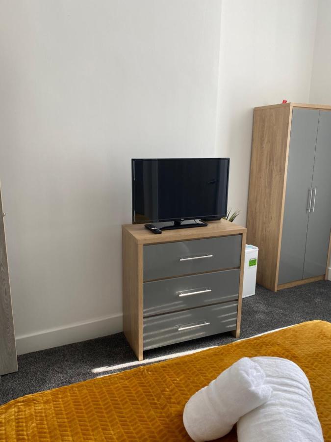 2C Spv Double En-Suite Room Wakefield Exterior photo